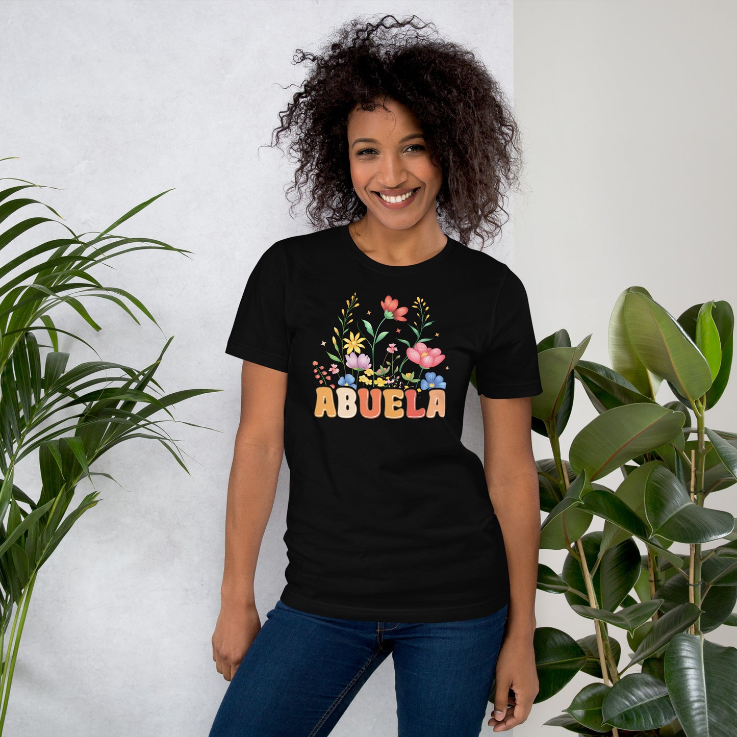 Abuela T-Shirt - Color: Black